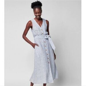 FAHERTY 100% Linen Blue and White Striped SleeveLess Dress with belt Size Medium